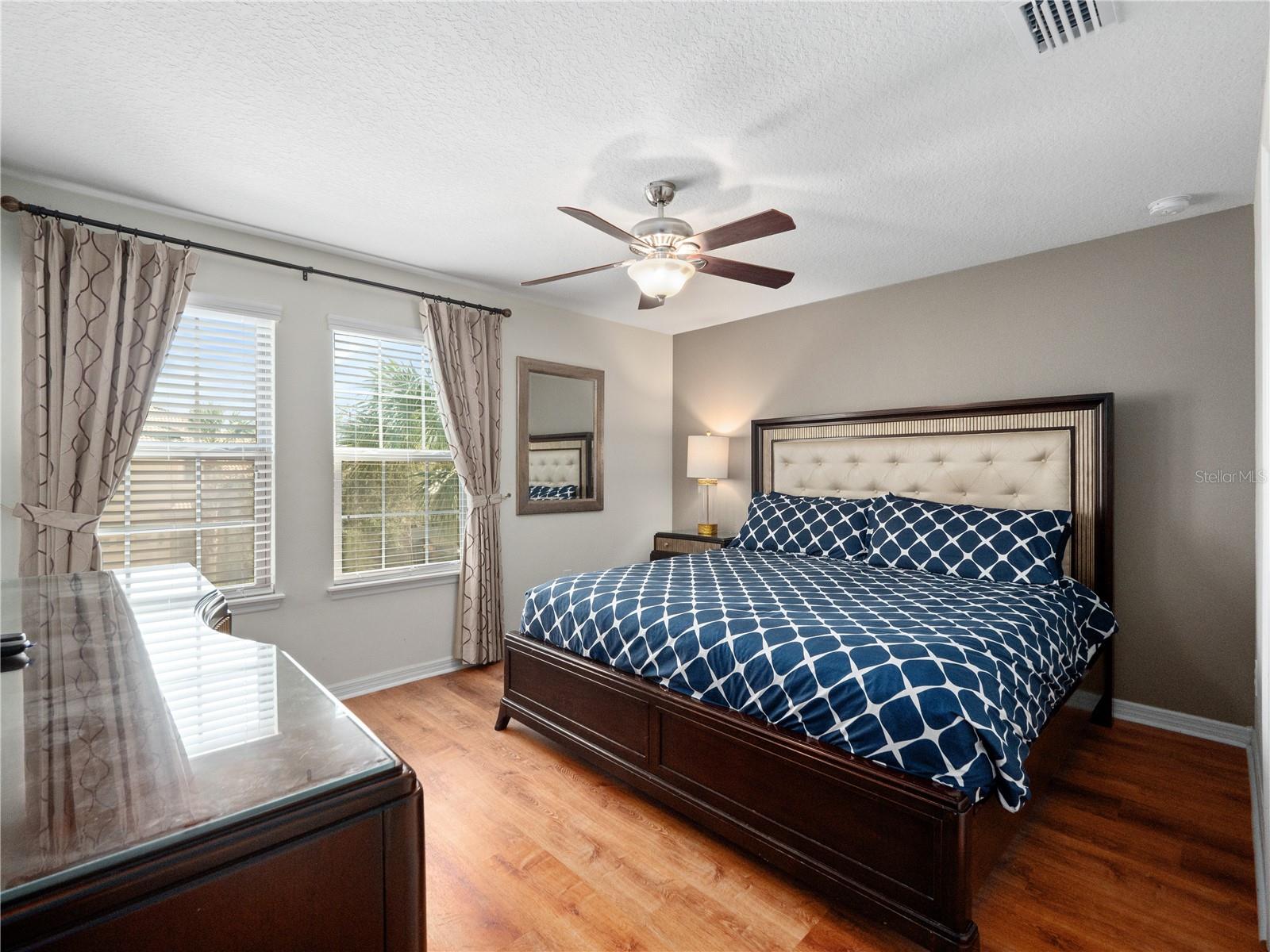 Image 21 of 49 For 8824 Rhodes Street