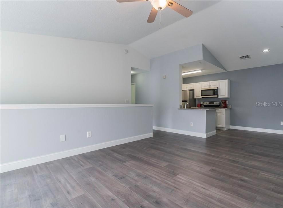 Image 3 of 13 For 4352 Kirkman Road 1202