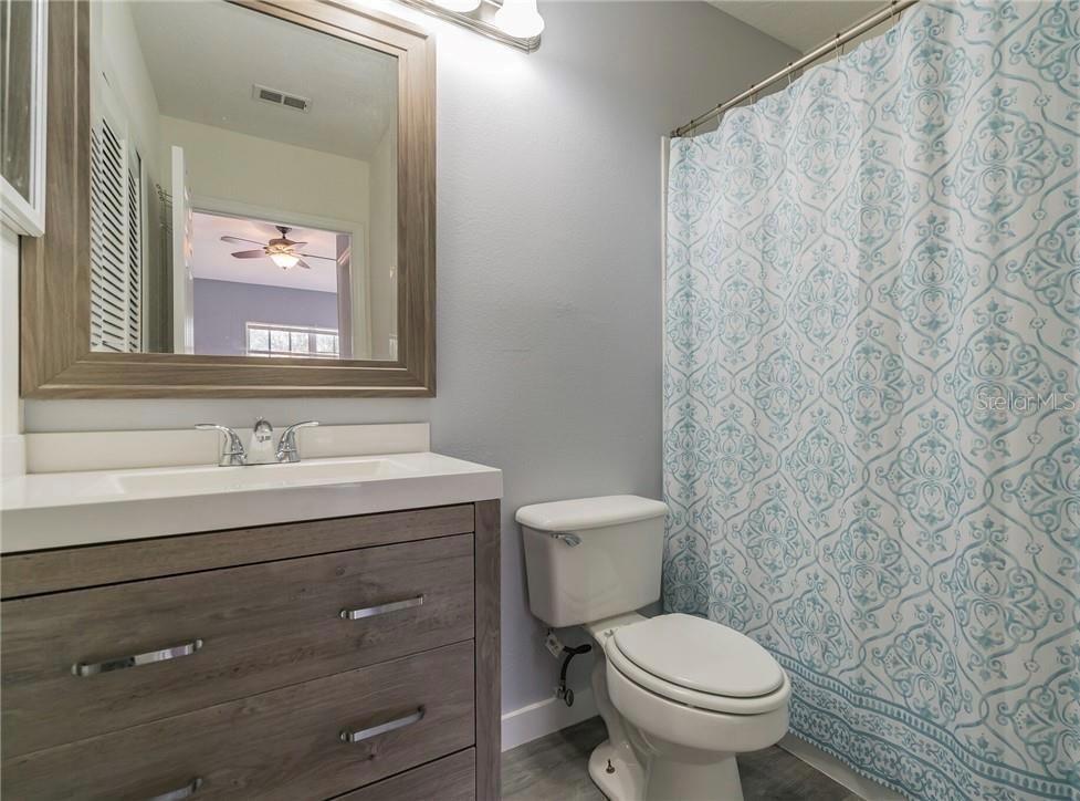 Image 6 of 13 For 4352 Kirkman Road 1202