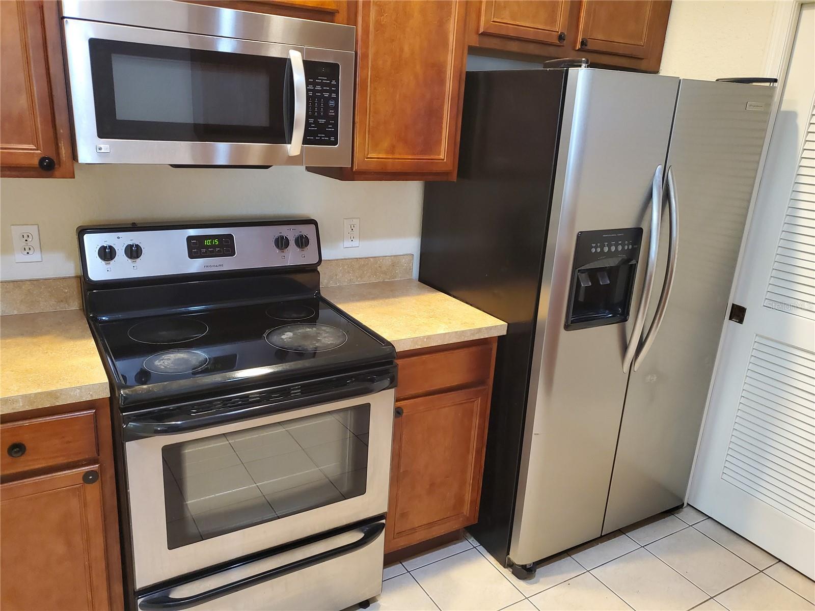 Image 10 of 36 For 3000 Laurel Park Lane 302