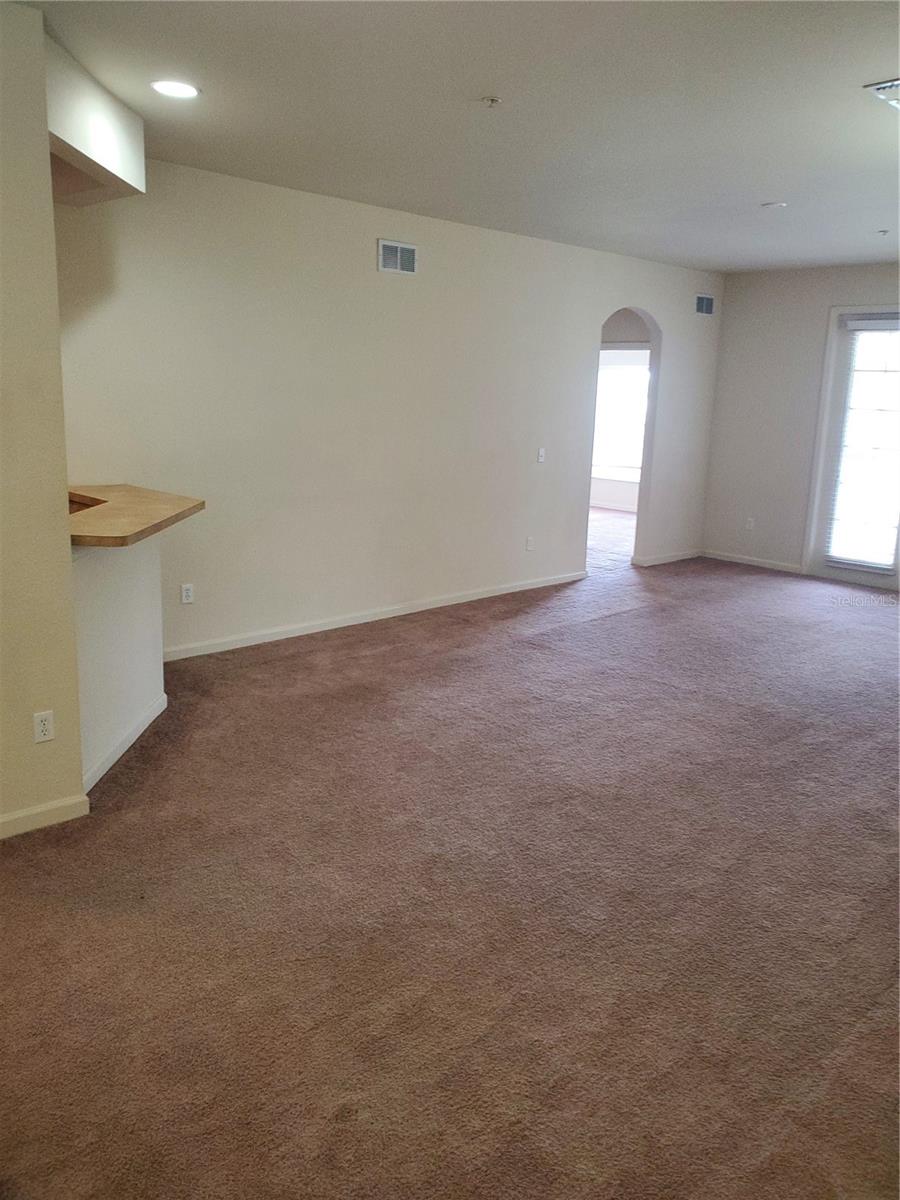 Image 2 of 36 For 3000 Laurel Park Lane 302