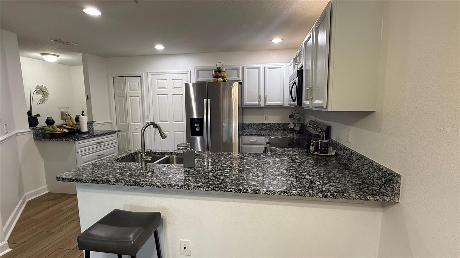 Image 12 of 52 For 13510 Tea Rose Way 113