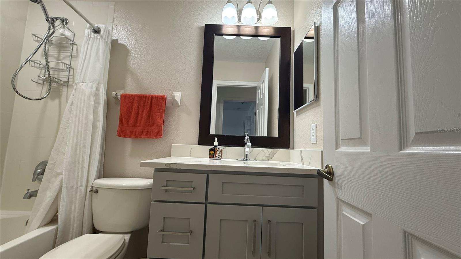 Image 28 of 52 For 13510 Tea Rose Way 113