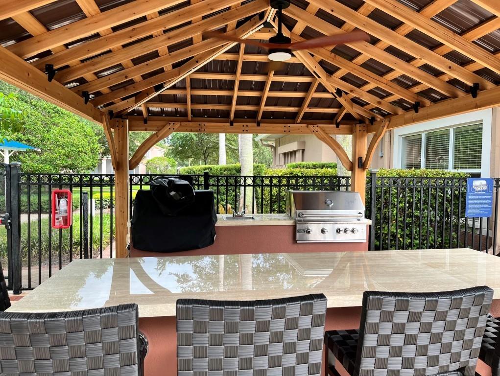 Image 39 of 92 For 8296 Portofino Drive 101