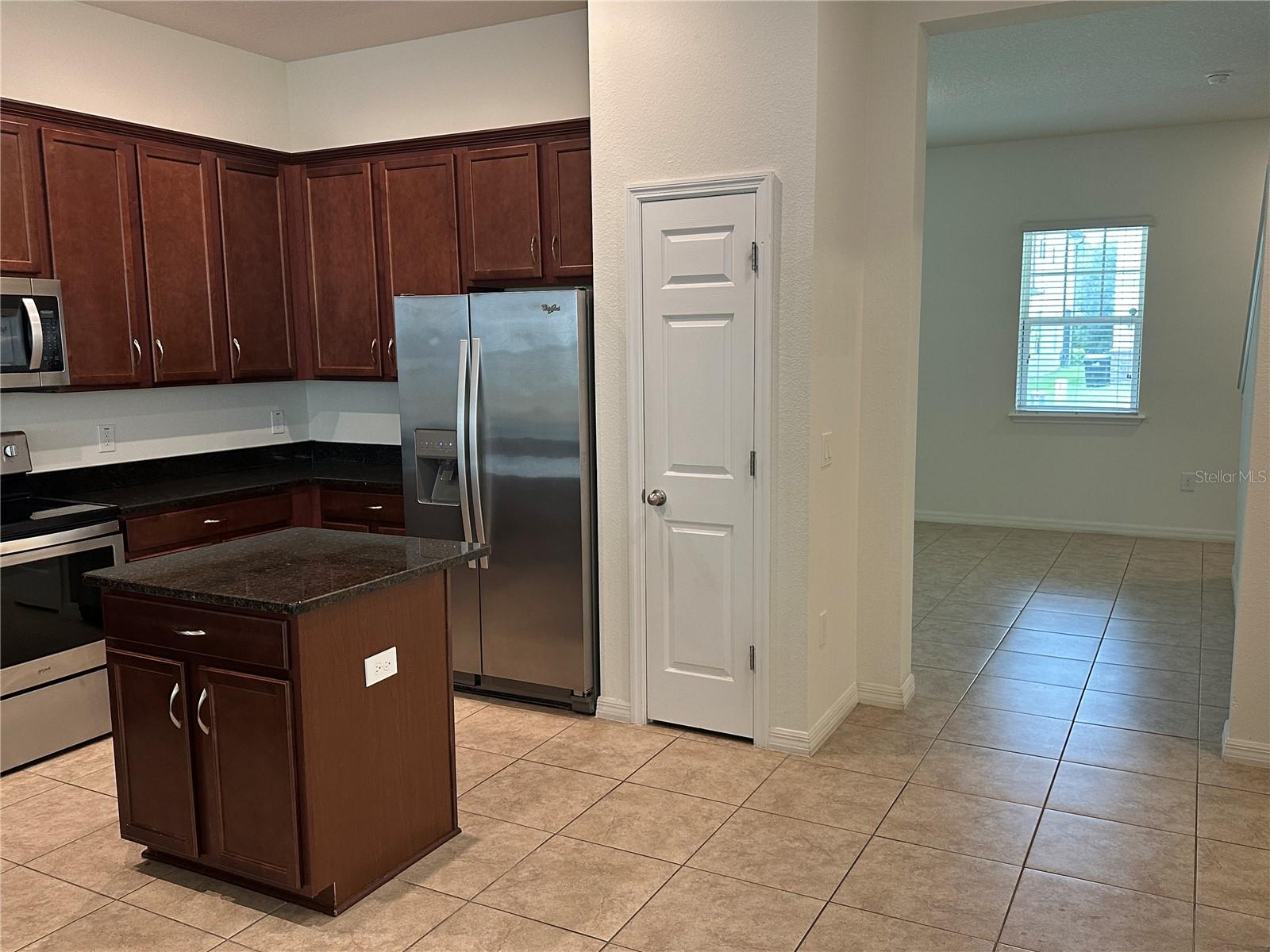 Image 12 of 45 For 12621 Salomon Cove Drive