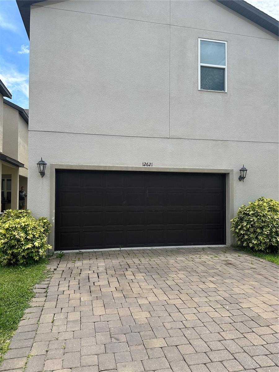 Image 2 of 7 For 12621 Salomon Cove