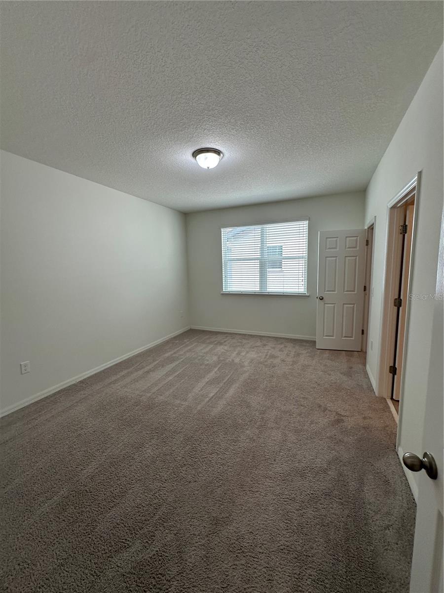 Image 26 of 45 For 12621 Salomon Cove Drive