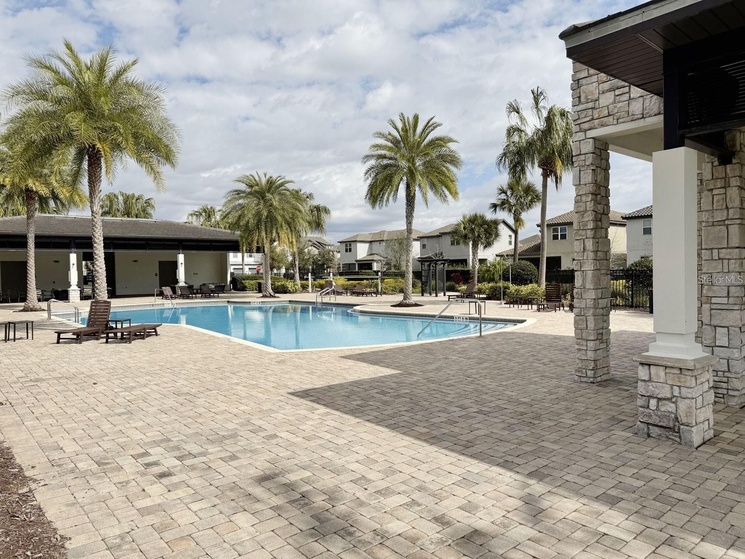 Image 6 of 7 For 12621 Salomon Cove