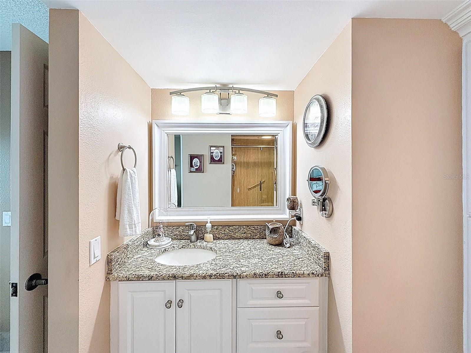 Image 34 of 93 For 6009 Sea Ranch Drive 608
