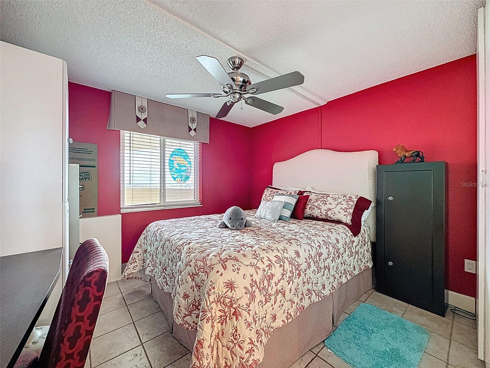 Image 35 of 93 For 6009 Sea Ranch Drive 608