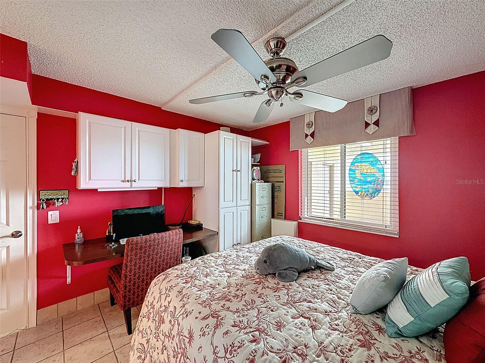 Image 36 of 93 For 6009 Sea Ranch Drive 608