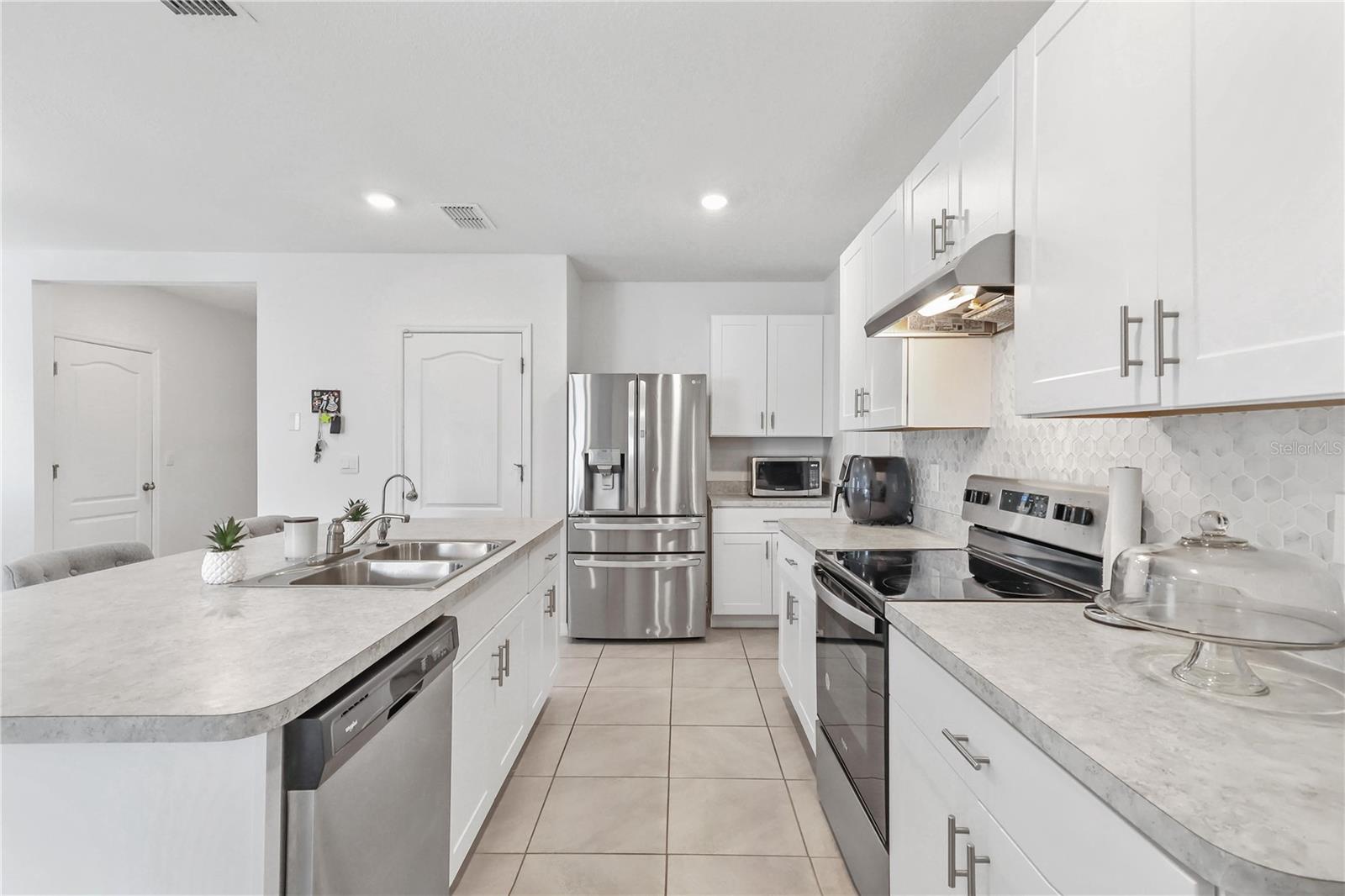 Image 11 of 24 For 1533 Fernmeadow Street