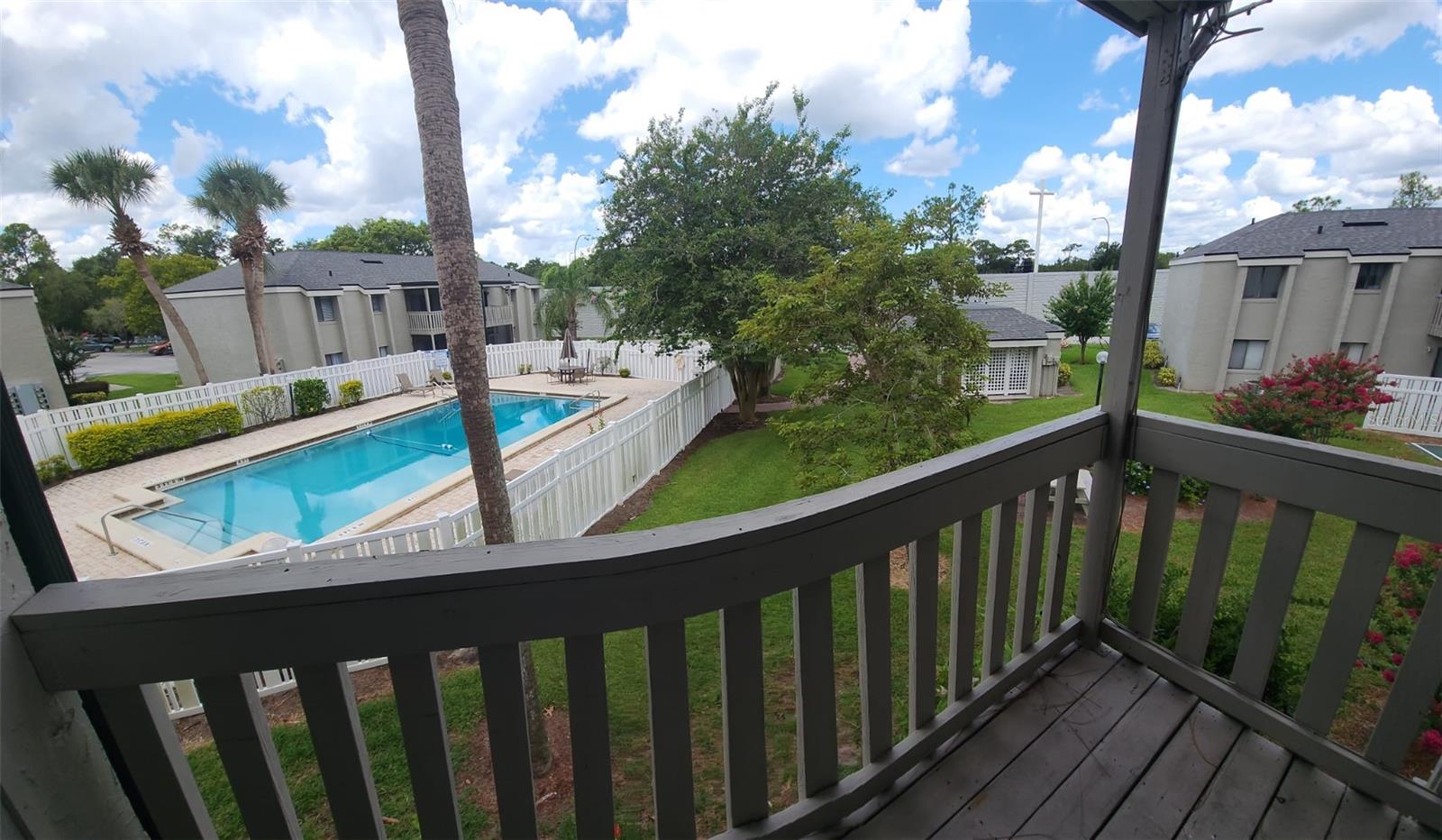 Image 4 of 10 For 129 Springwood Circle D