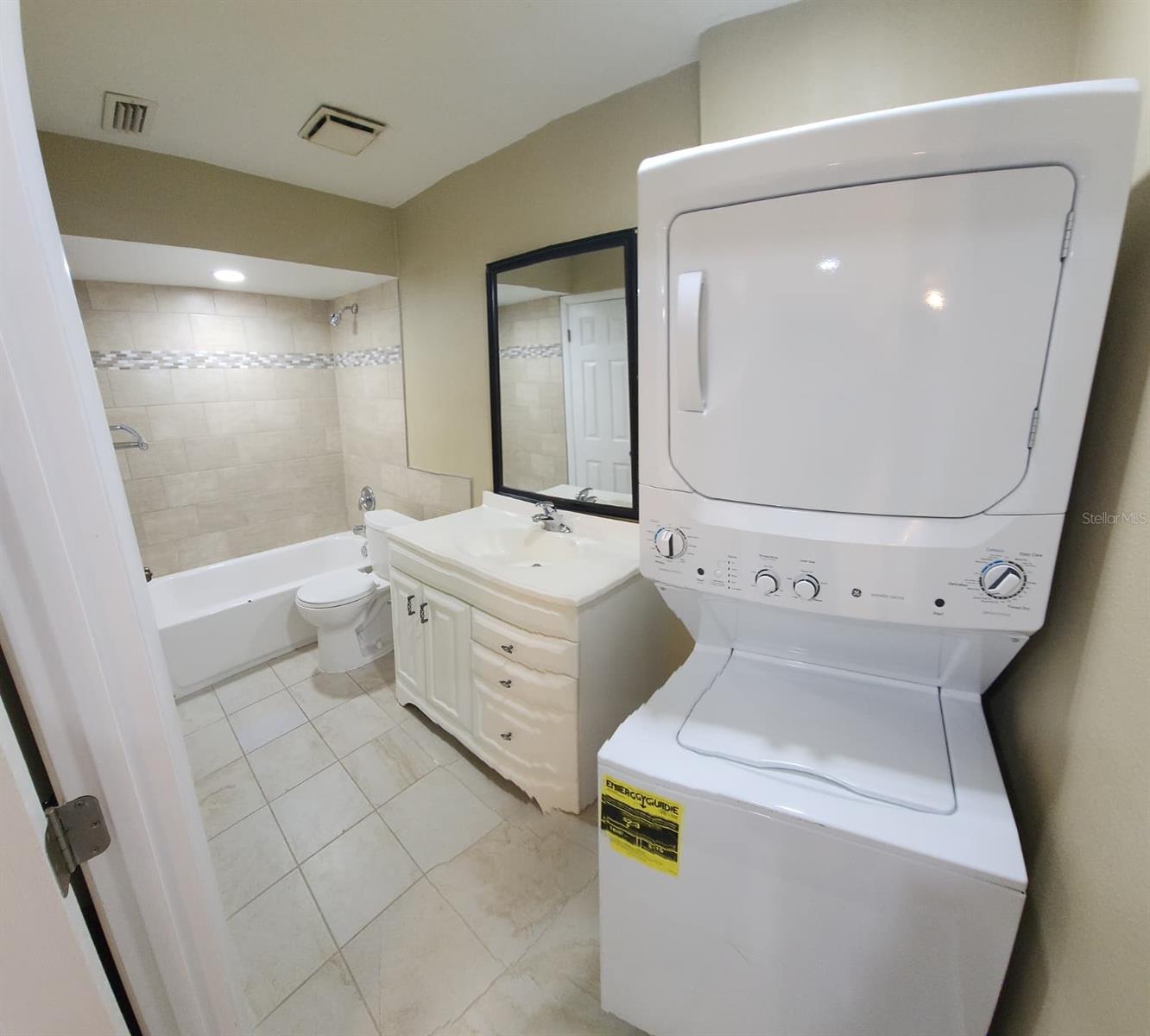 Image 7 of 10 For 129 Springwood Circle D