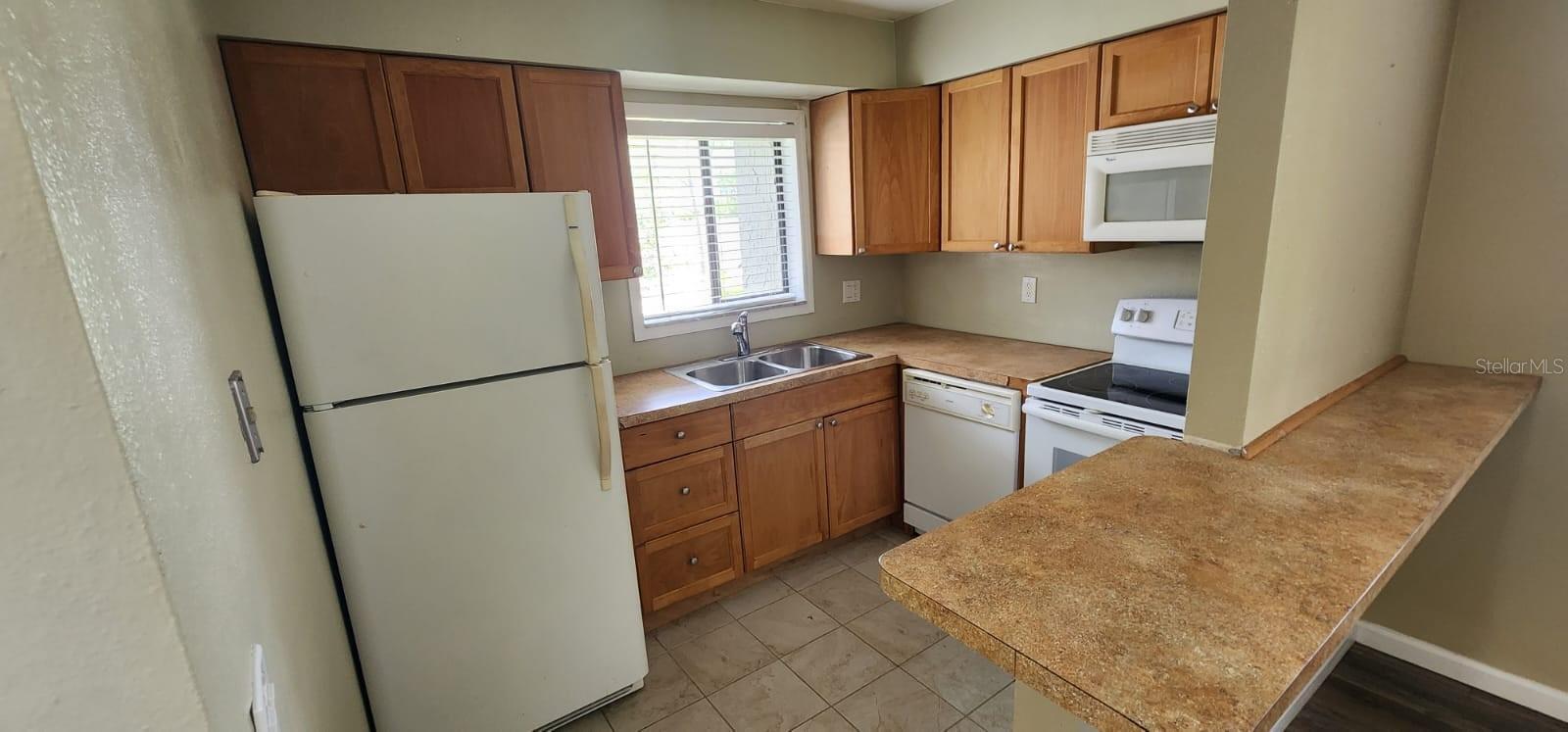 Image 9 of 10 For 129 Springwood Circle D