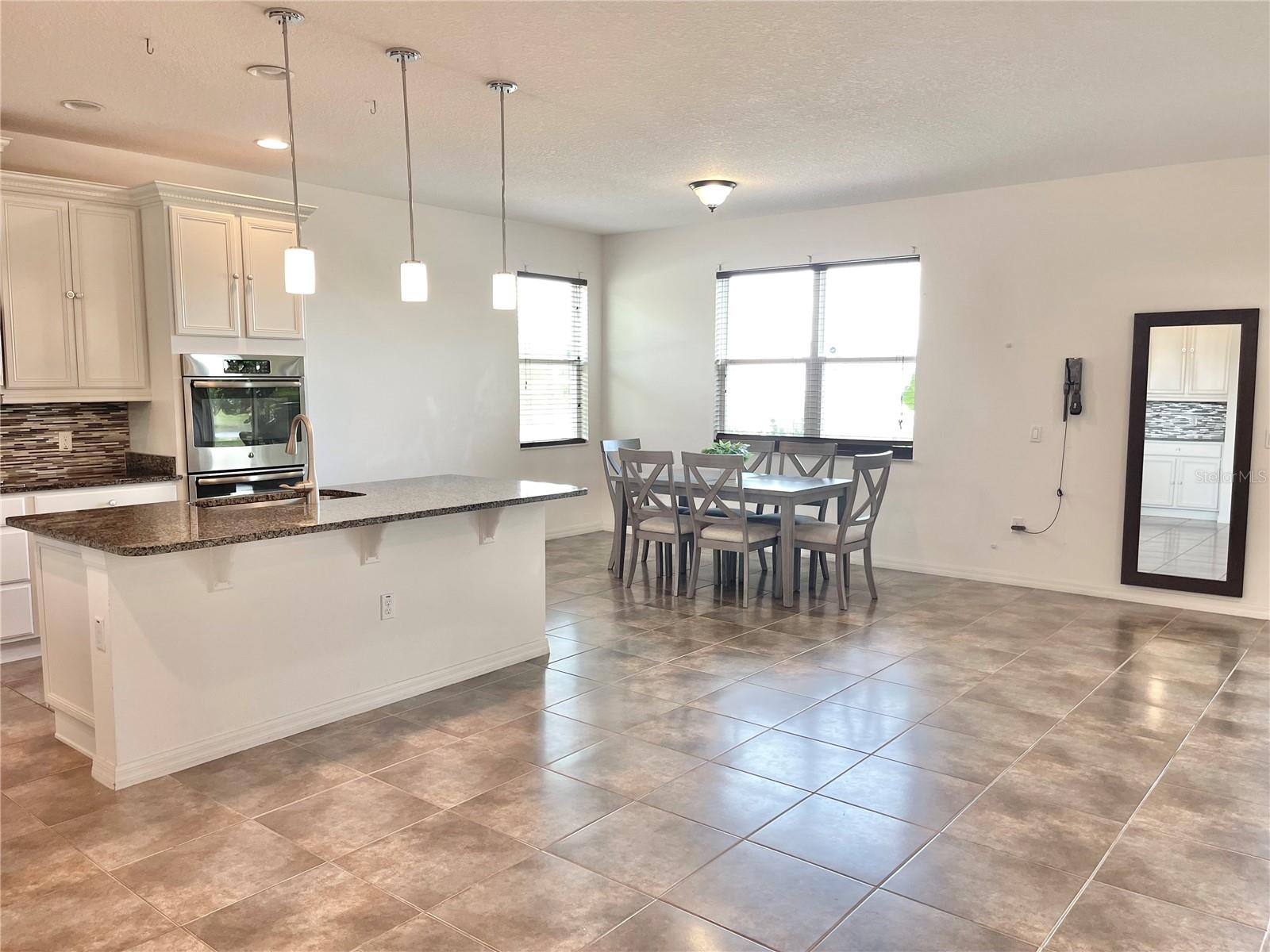 Image 13 of 41 For 2821 Rialto Court