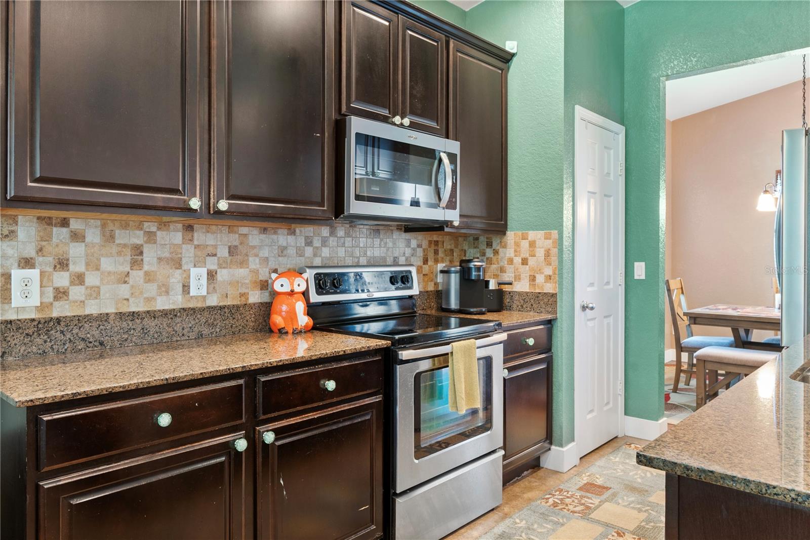 Image 21 of 41 For 2153 Sunbow Dr