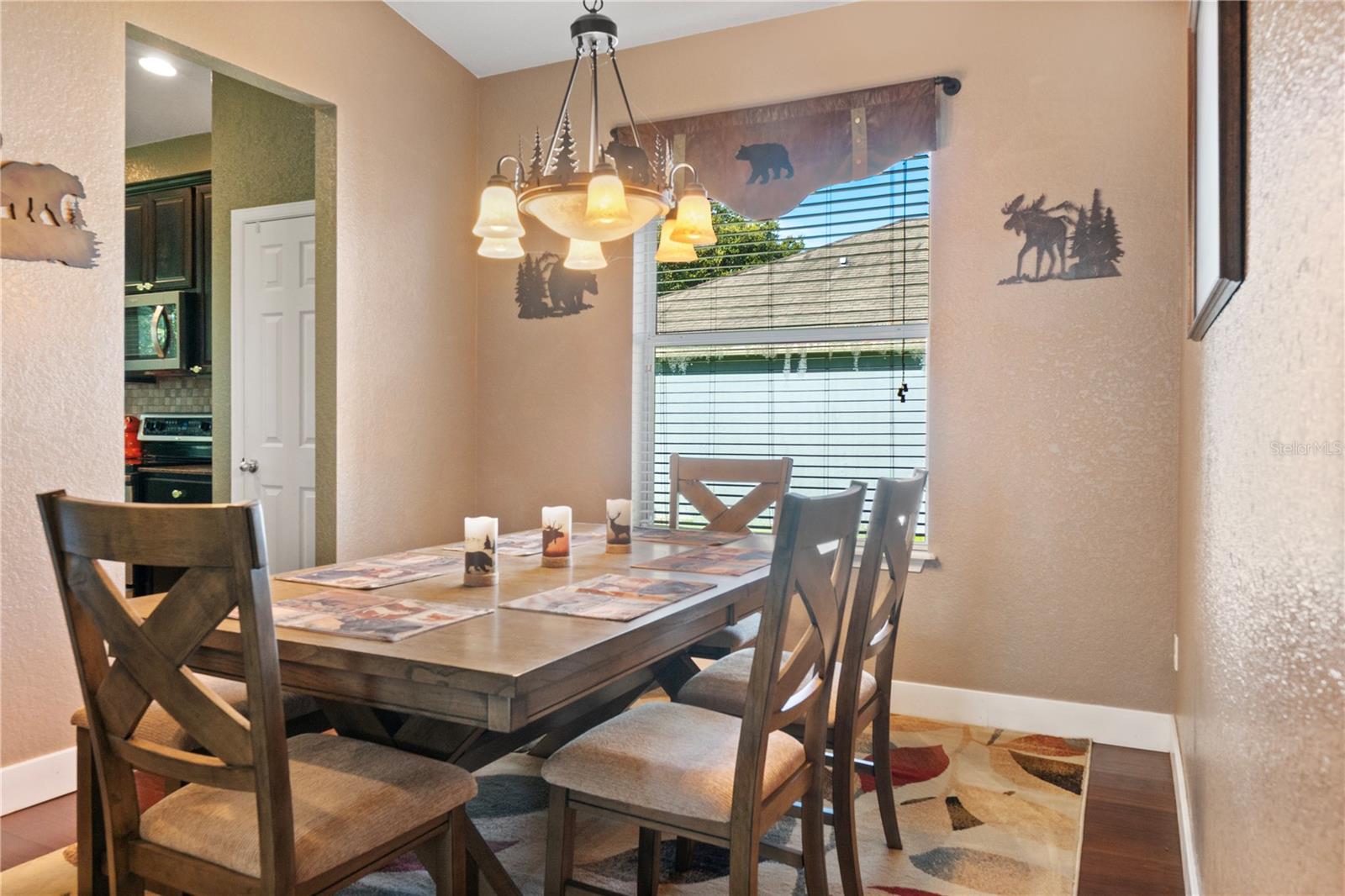 Image 22 of 41 For 2153 Sunbow Dr