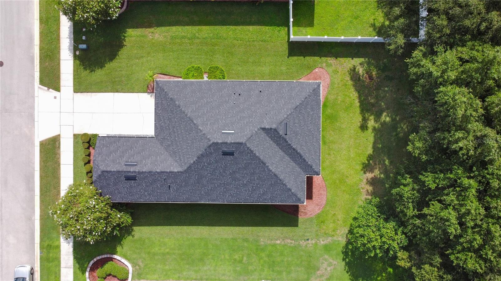 Image 32 of 41 For 2153 Sunbow Dr