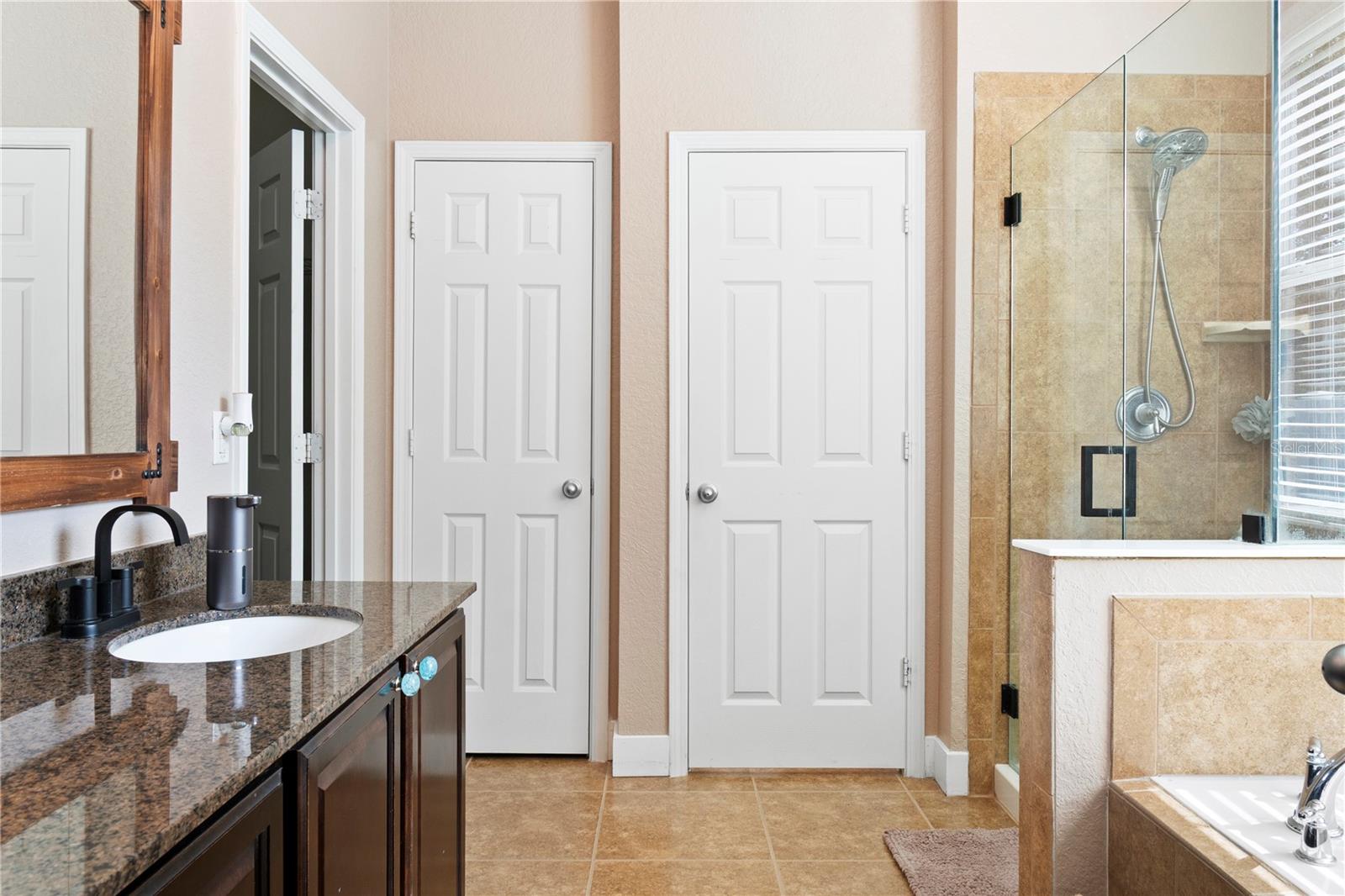 Image 7 of 41 For 2153 Sunbow Dr