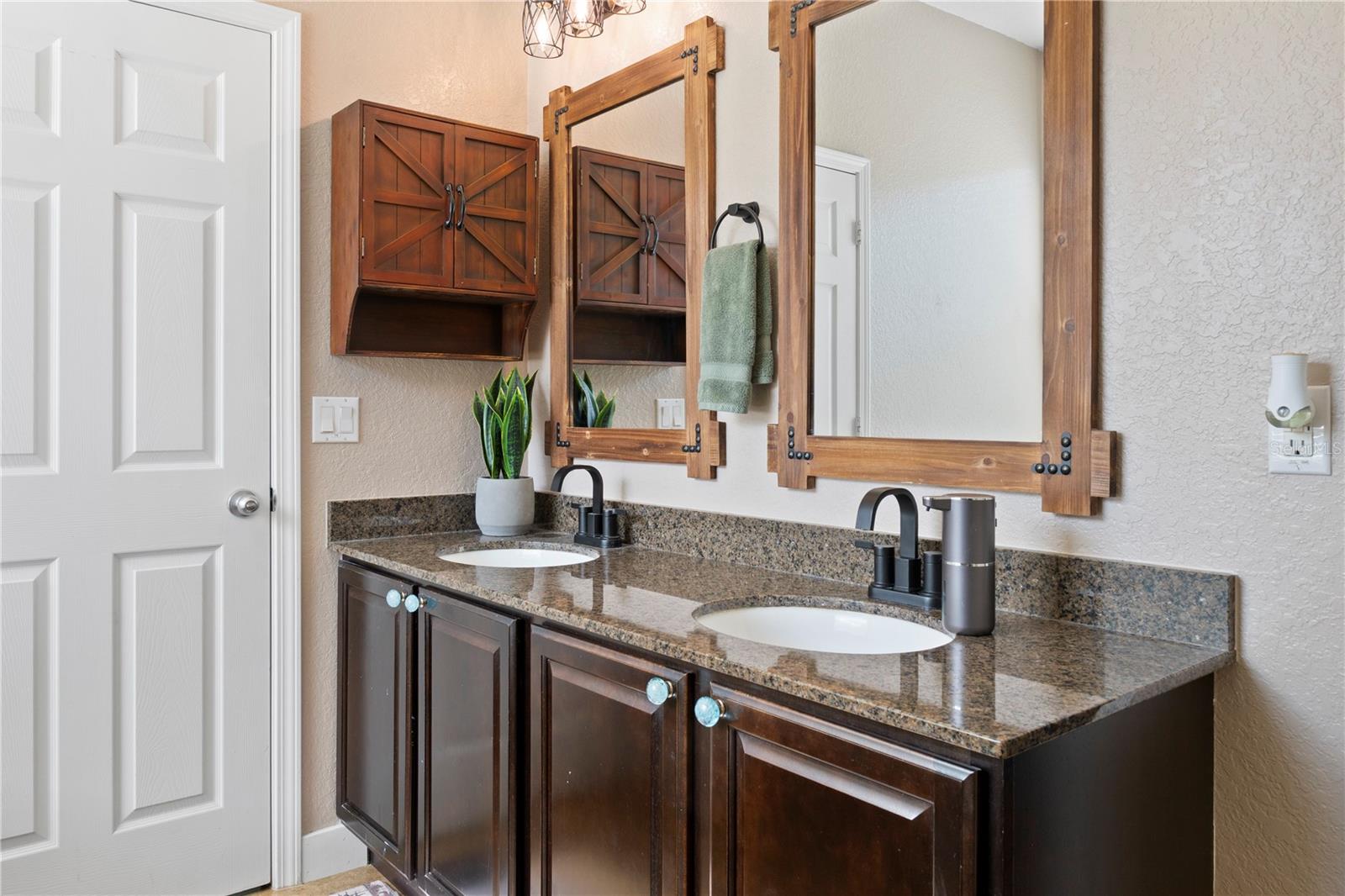 Image 9 of 41 For 2153 Sunbow Dr