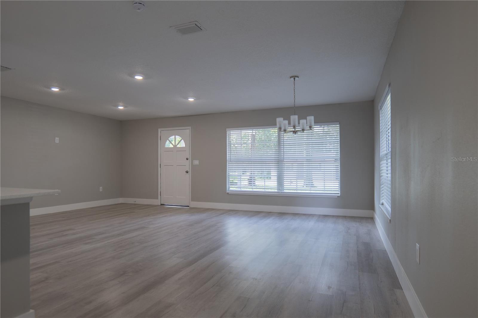 Image 13 of 49 For 1512 23rd Street