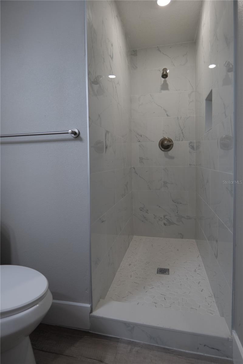 Image 34 of 49 For 1512 23rd Street
