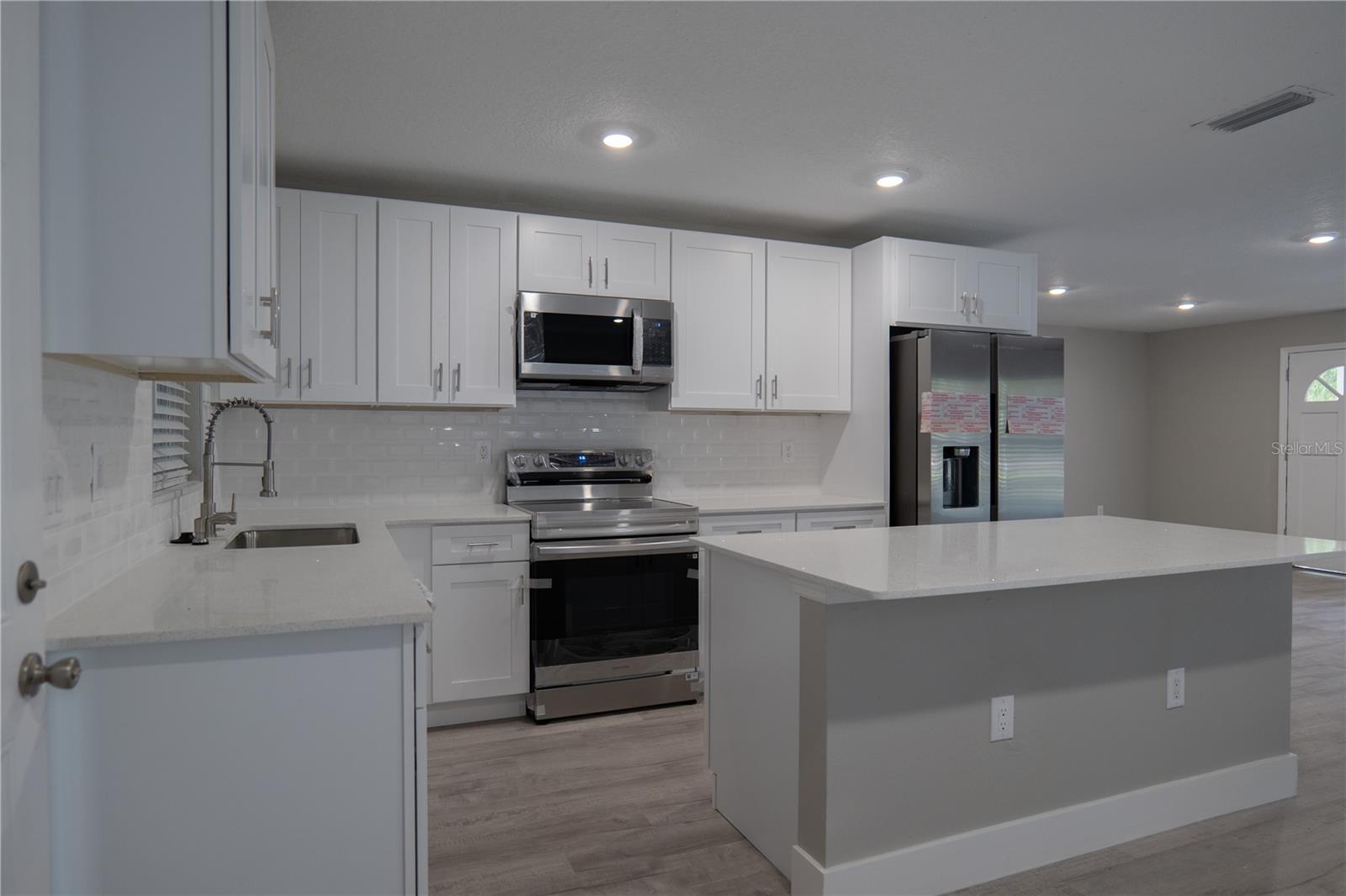 Image 7 of 49 For 1512 23rd Street