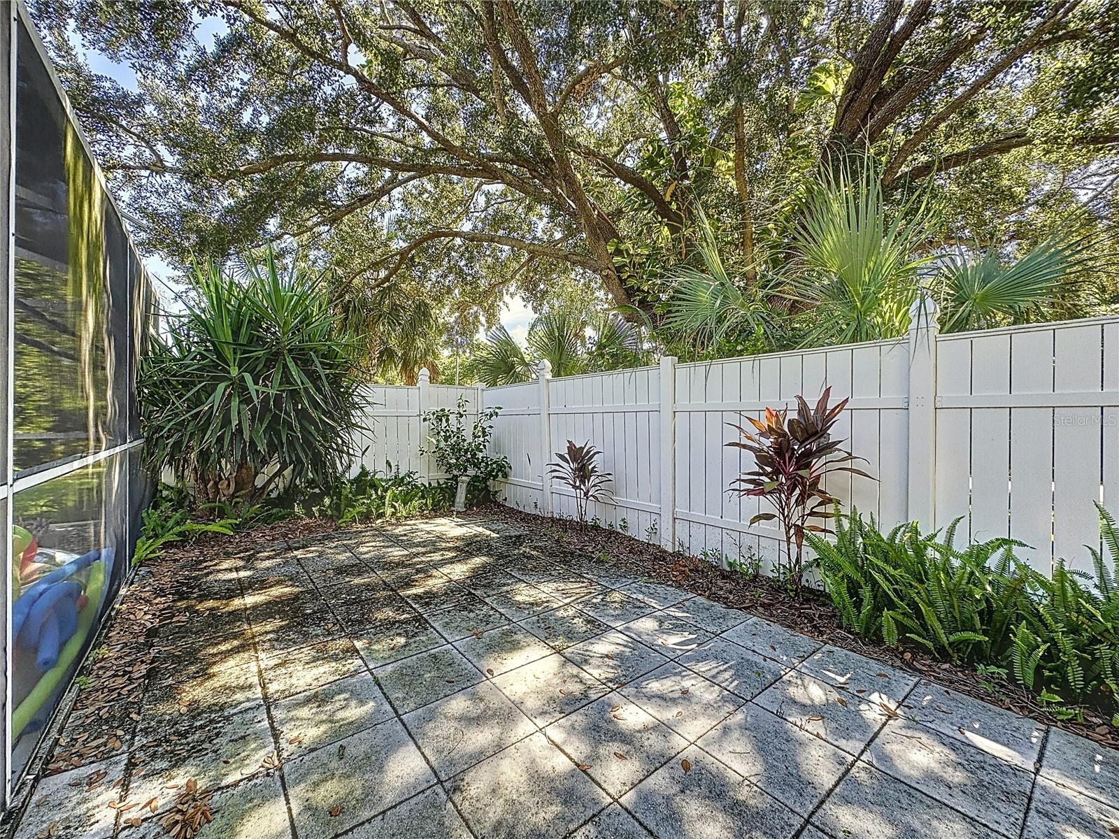 Image 26 of 59 For 100 Sunridge Woods Court