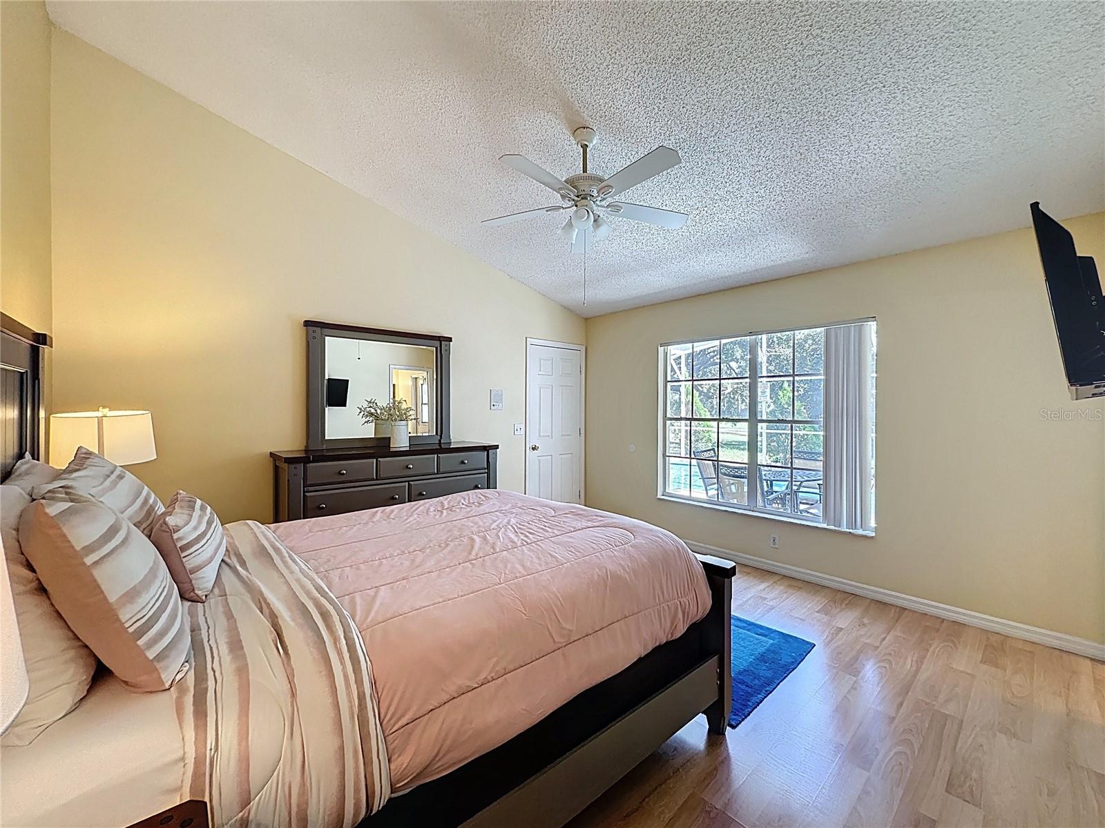 Image 30 of 59 For 100 Sunridge Woods Court