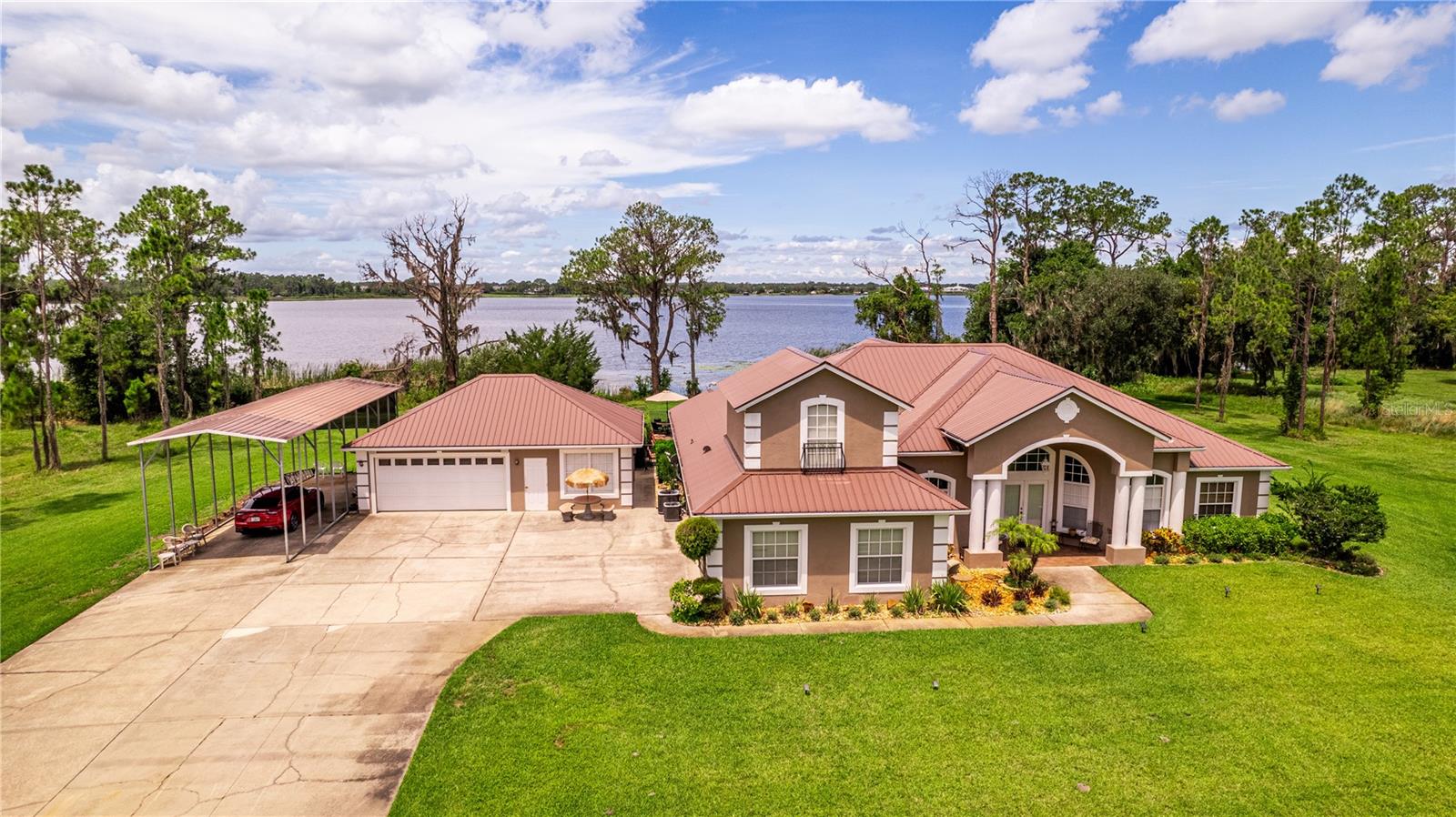 Image 5 of 37 For 2360 Live Oak Lake Rd