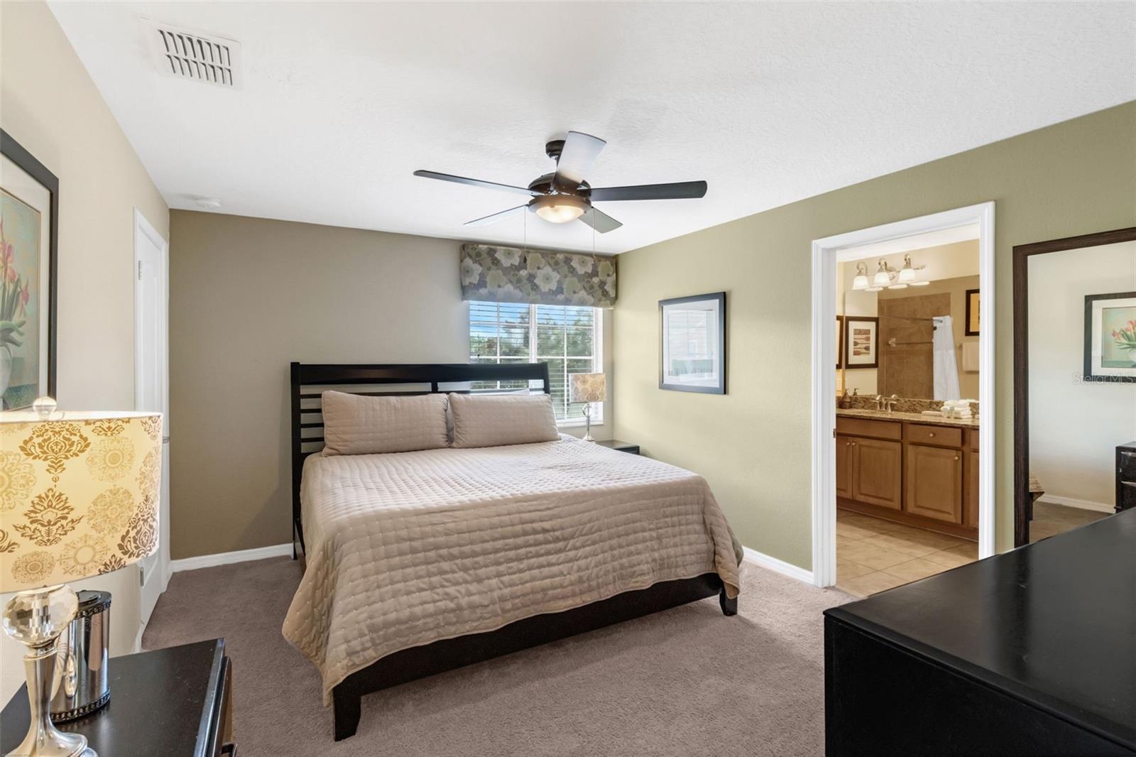 Image 17 of 51 For 8980 Majesty Palm Road