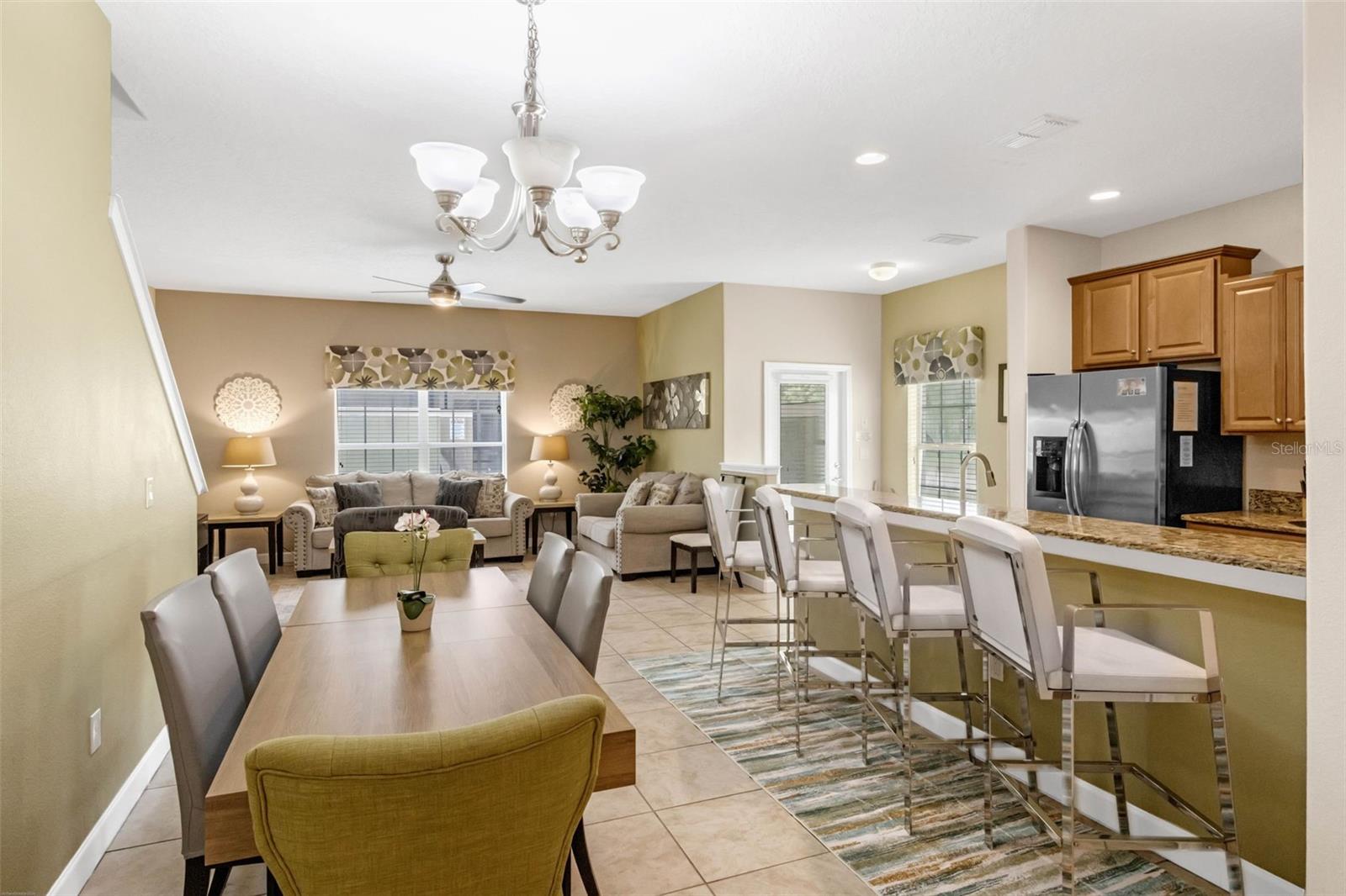 Image 5 of 51 For 8980 Majesty Palm Road