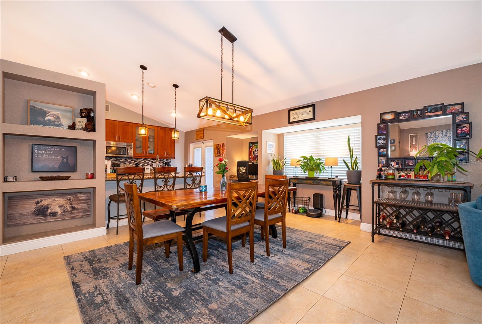 Image 15 of 27 For 9485 Woodbreeze Boulevard