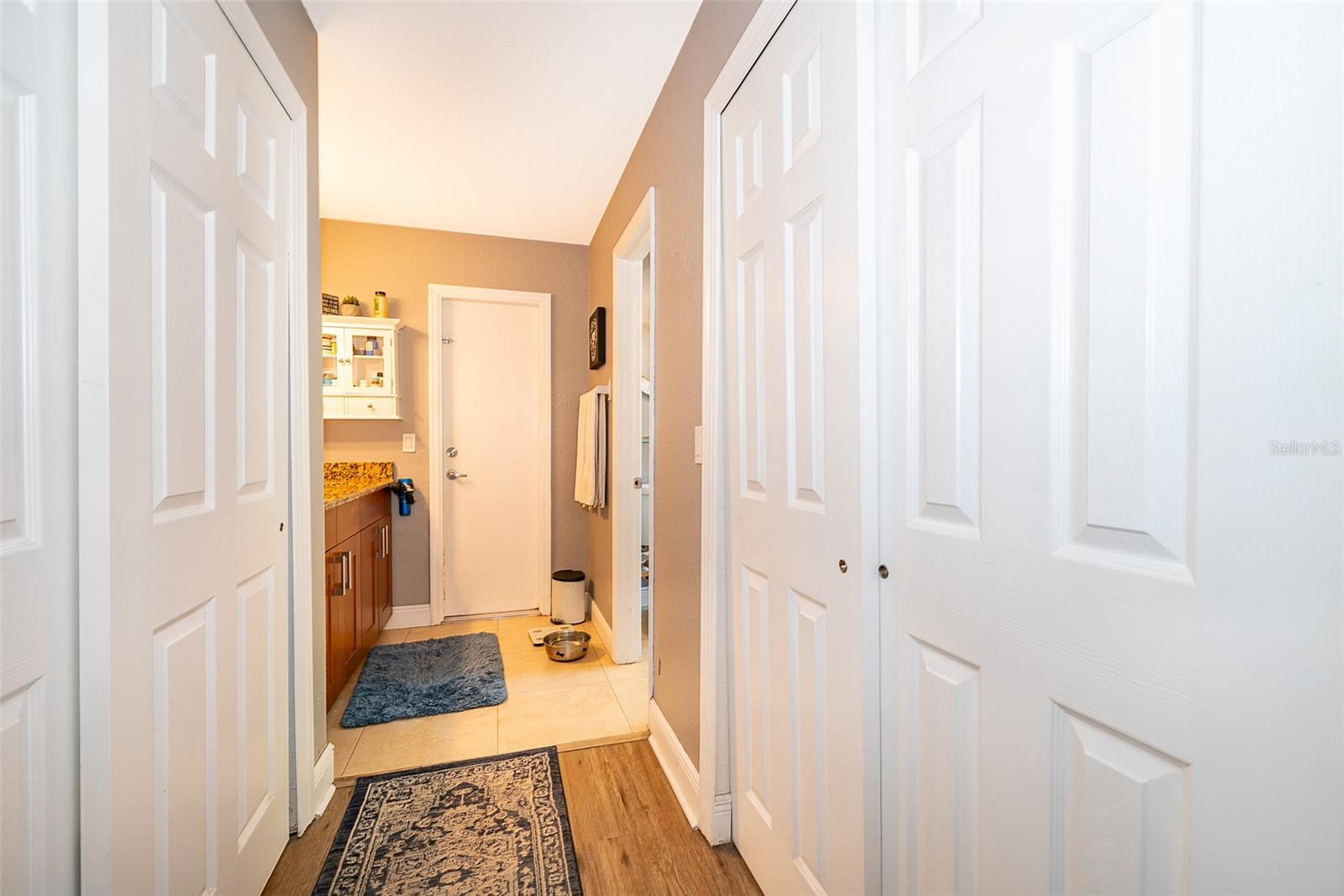 Image 18 of 27 For 9485 Woodbreeze Boulevard