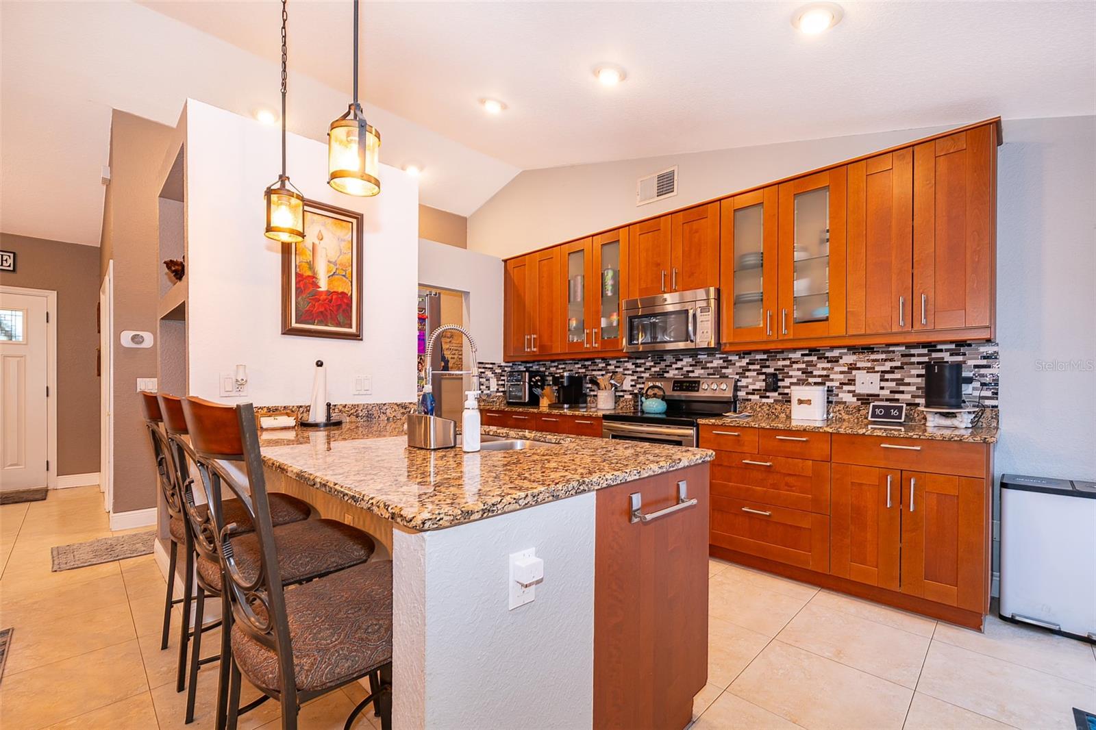 Image 6 of 27 For 9485 Woodbreeze Boulevard