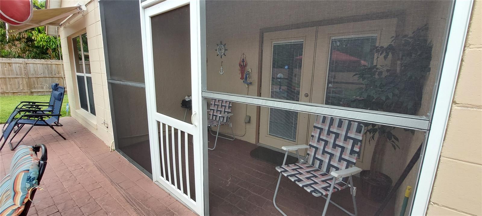 Listing photo id 10 for 7337 Marseille Circle