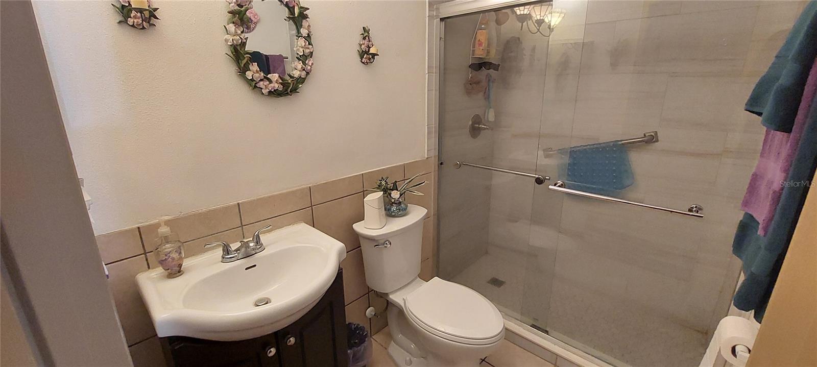 Listing photo id 2 for 7337 Marseille Circle
