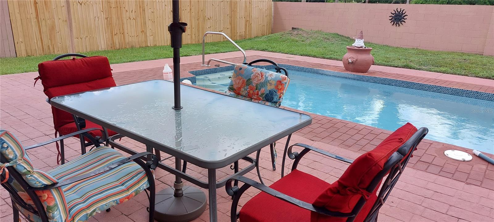 Listing photo id 7 for 7337 Marseille Circle