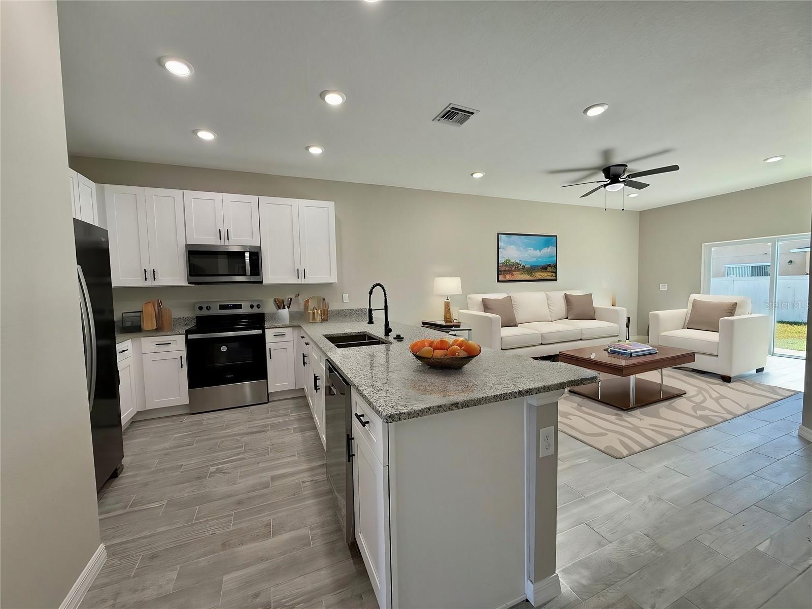 Image 2 of 16 For 845 Grantham Drive
