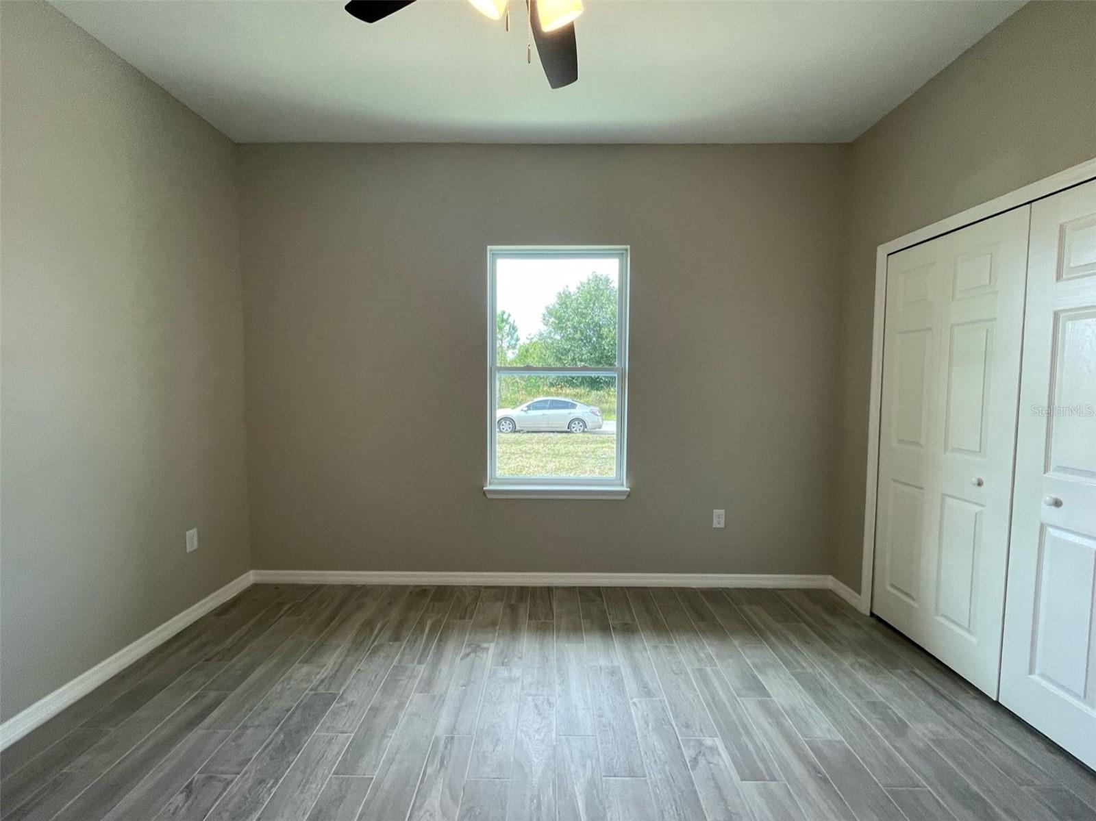 Image 7 of 16 For 845 Grantham Drive