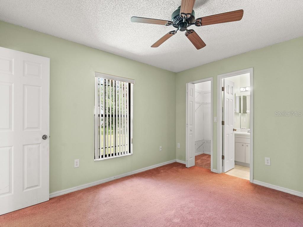 Image 19 of 28 For 557 Audubon Avenue Ne