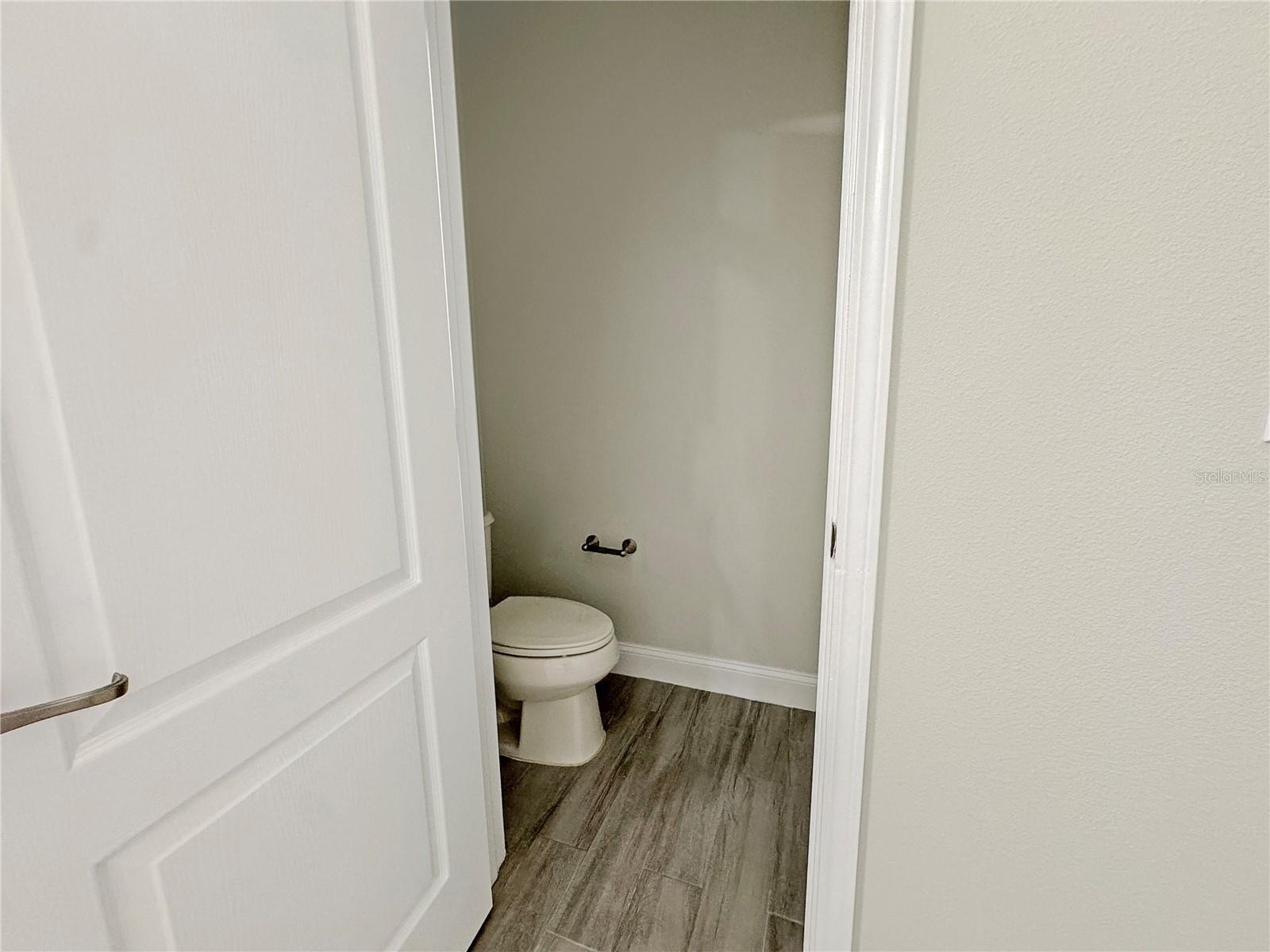 Image 11 of 20 For 2164 Crosston Circle