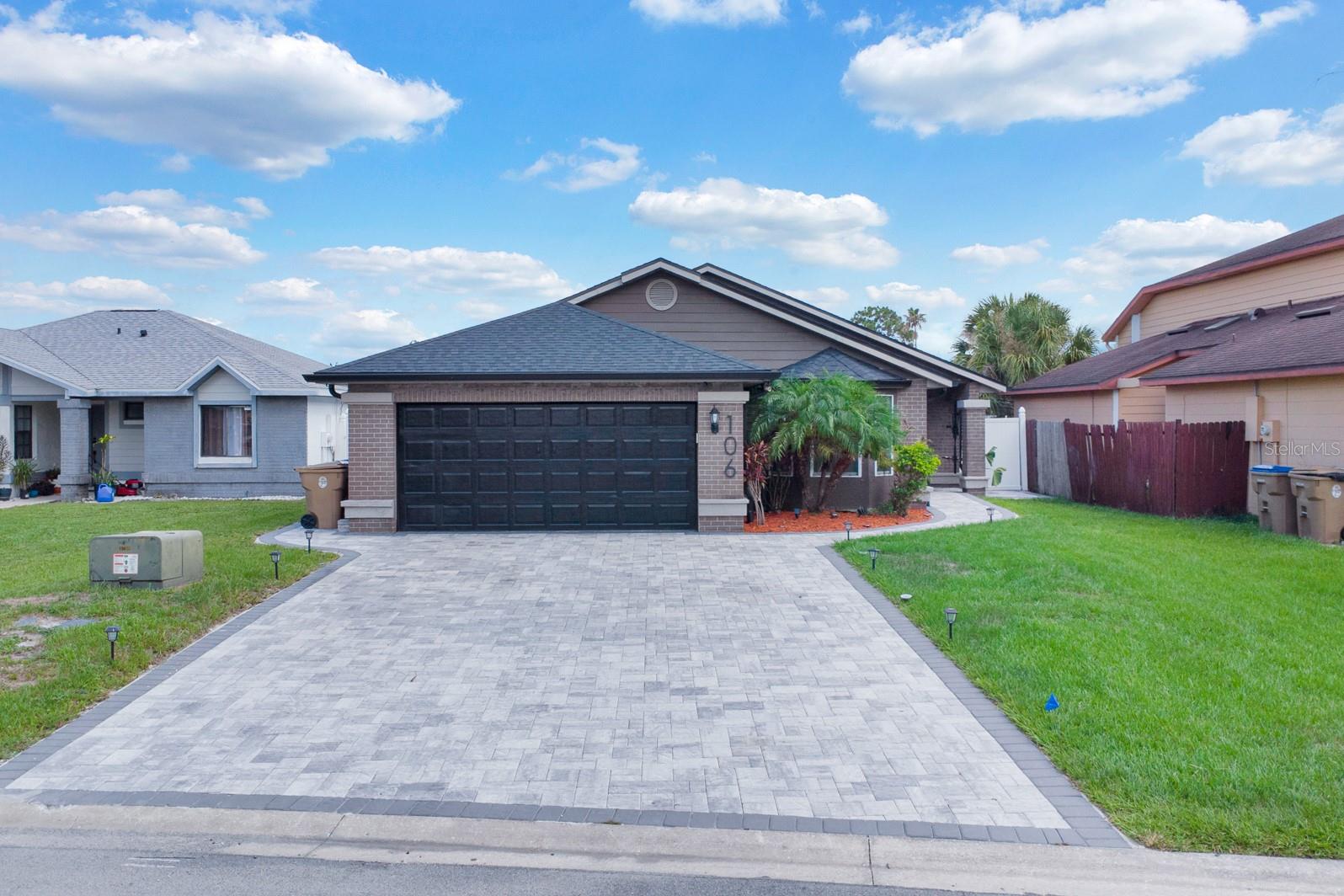 Image 2 of 40 For 106 Sandalwood Drive