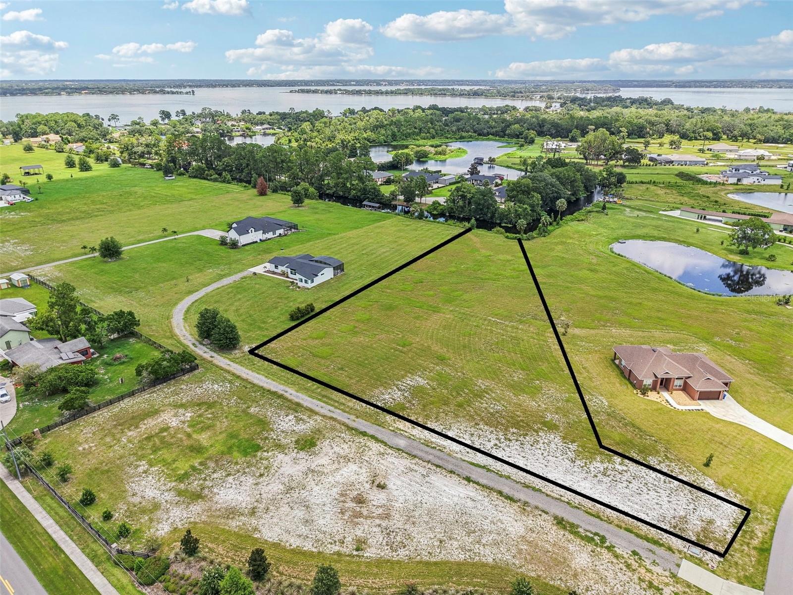 Image 2 of 10 For 3391 Lake Diane Road