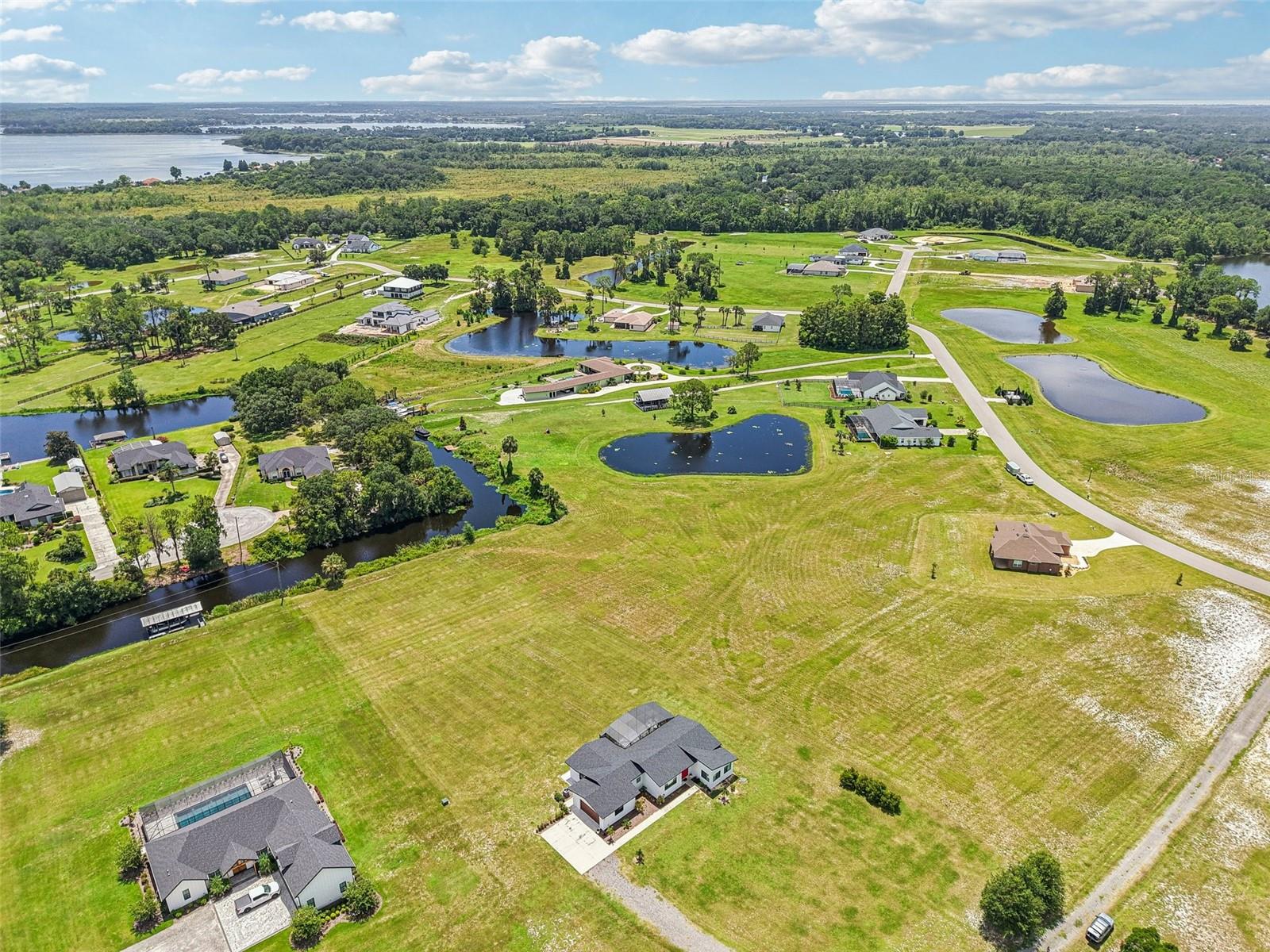 Image 3 of 10 For 3391 Lake Diane Road
