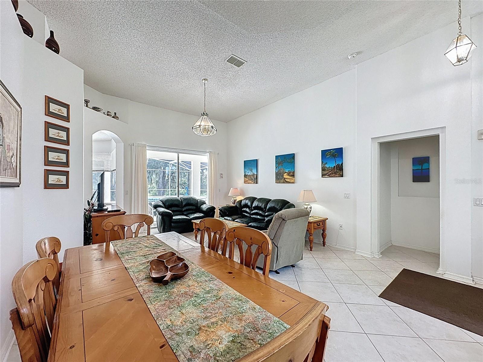 Image 6 of 98 For 1674 Waterview Loop