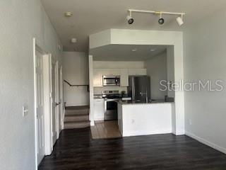 Image 8 of 20 For 4014 Santa Maria Drive 104