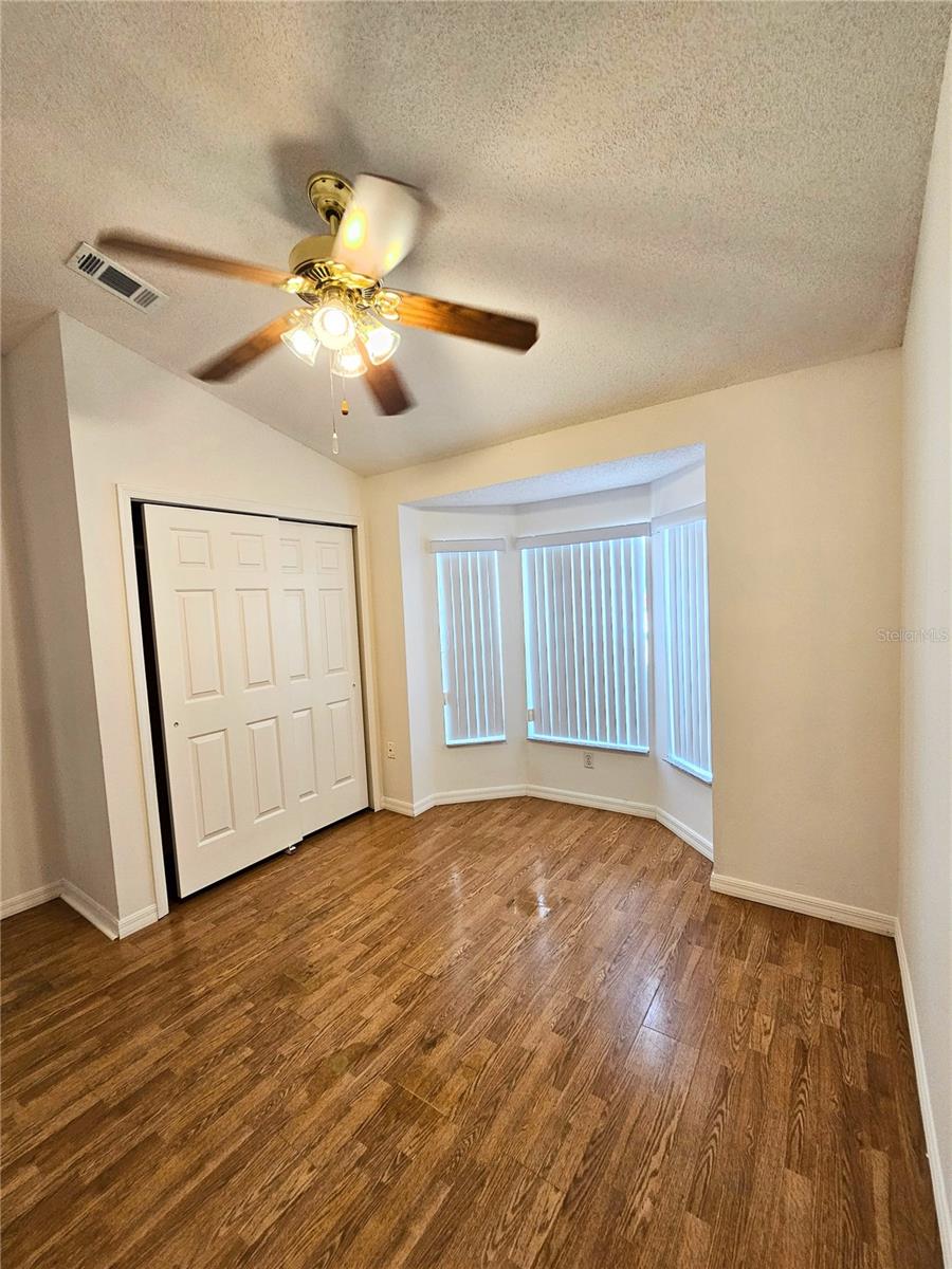 Image 9 of 11 For 1160 Jade East Lane 1160