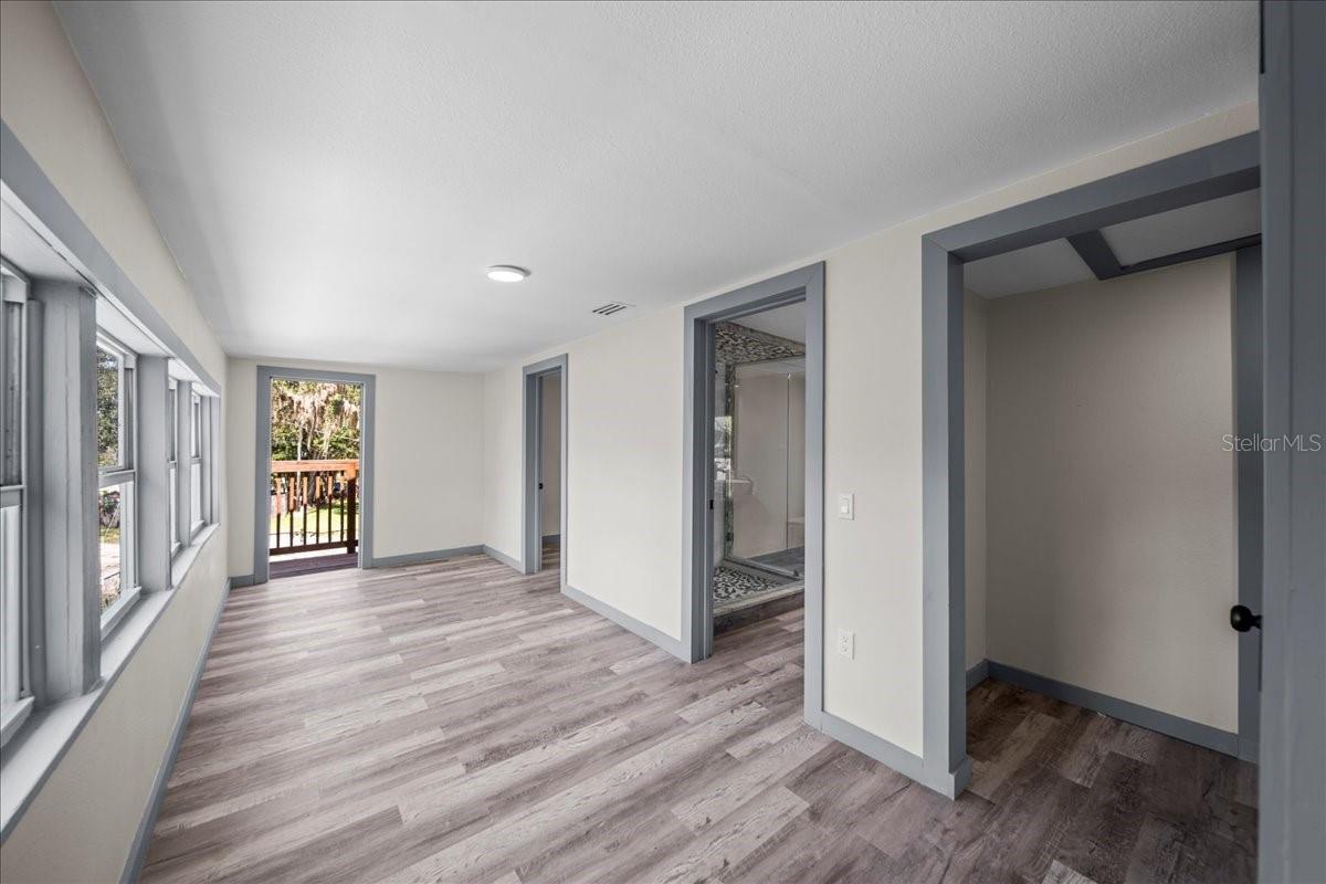 Image 25 of 45 For 210 15th Street E